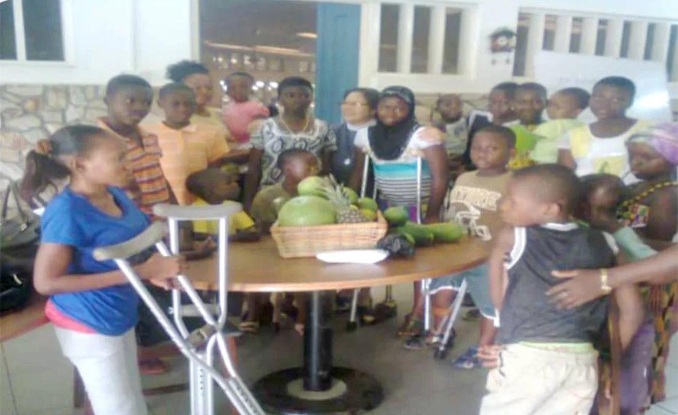 Children sharing a meal during an inclusive visit